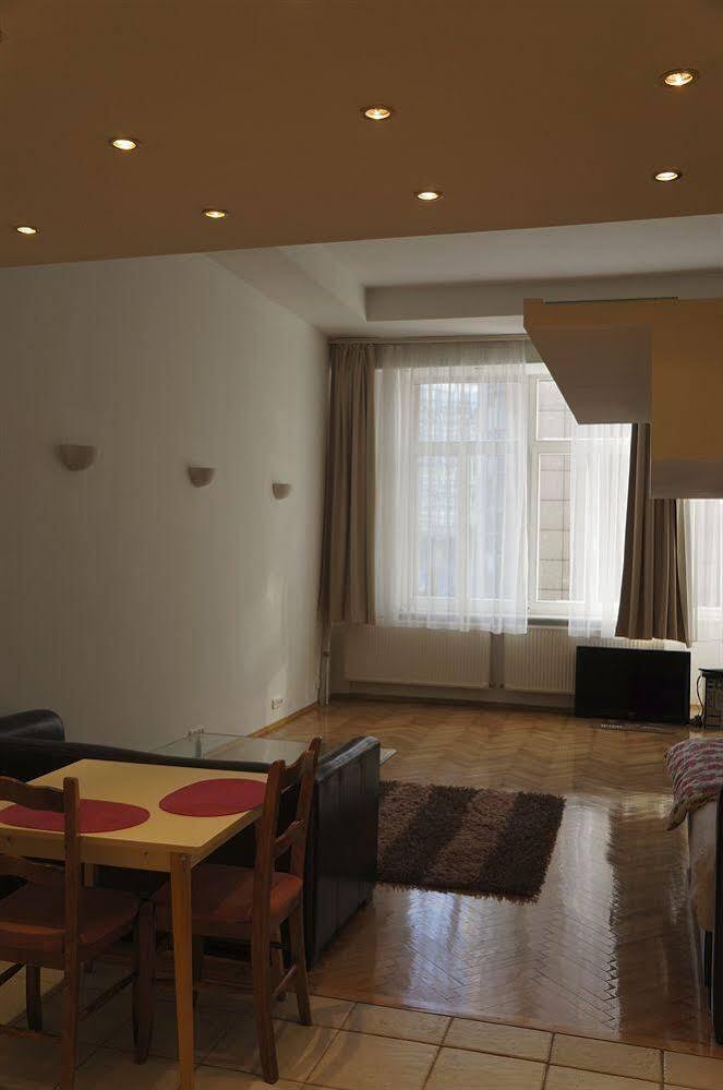 Corso Apartment Budapeszt Zewnętrze zdjęcie